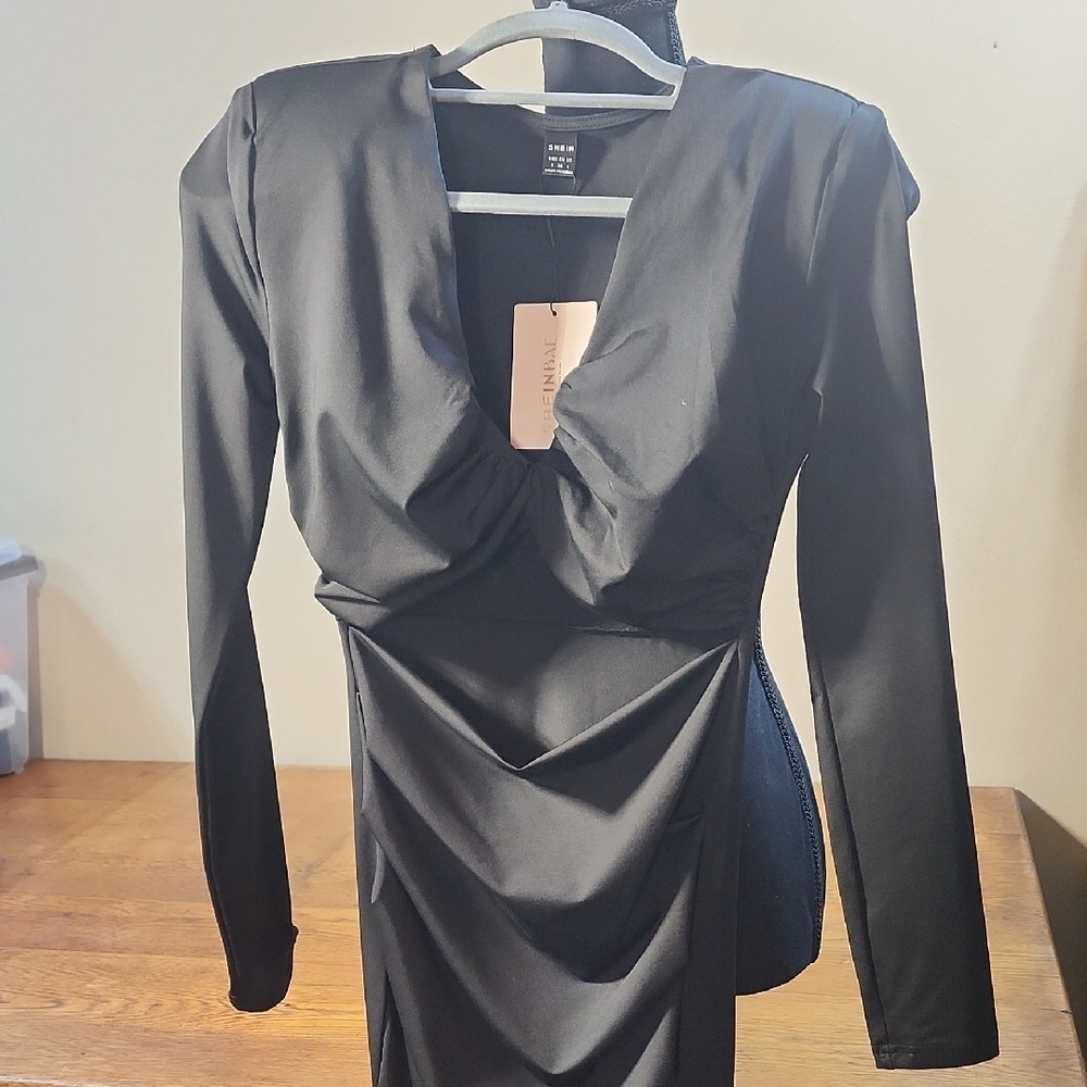 NWT SHEINbae Long Sleeve Side Ruching Hollow Cut Out Long Silky Midi Dress Small